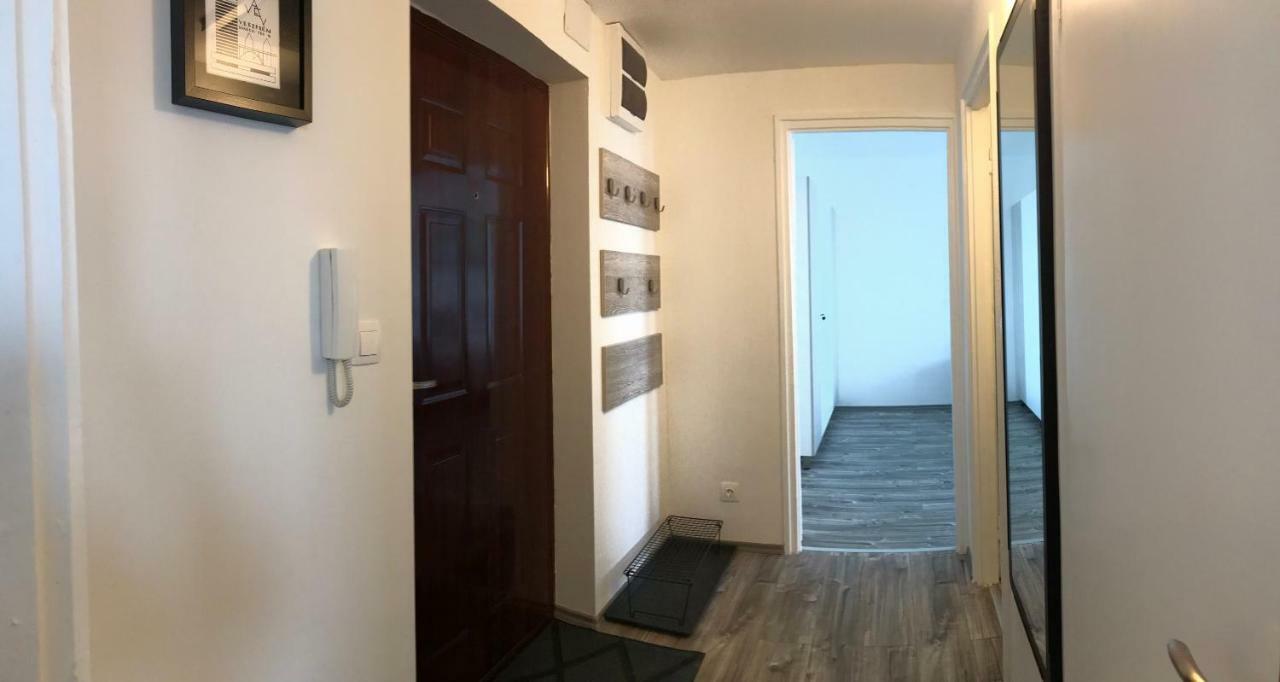 Central Apartments Veszprém Extérieur photo